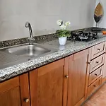 Casinha Da Ladeira 3360 *