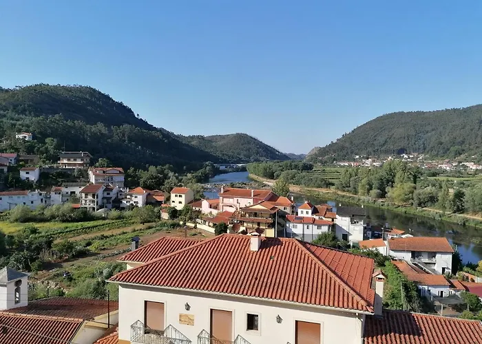 Casinha Da Ladeira 3360 * Penacova